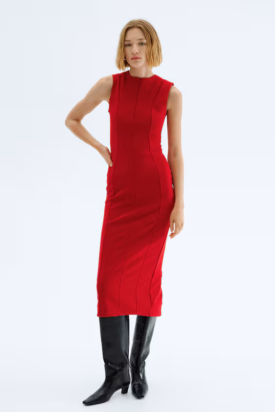 Платье в блестящем интерлоке