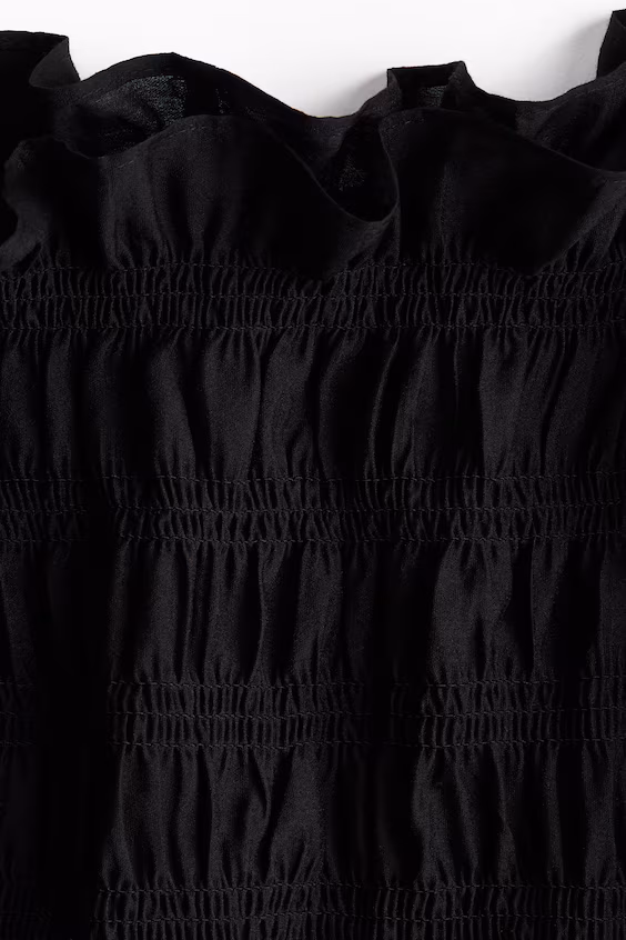 Блузка с оборкой смок