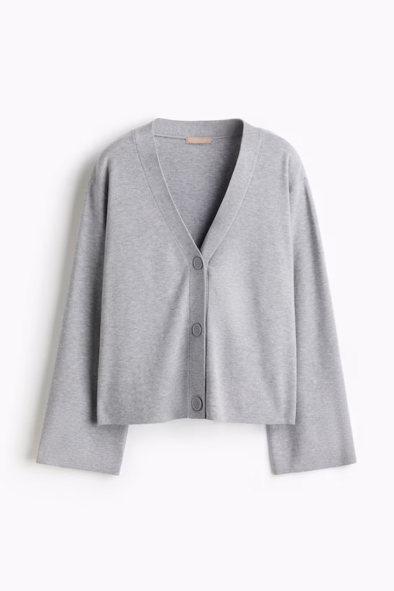 Кардиган из тонкой пряжи