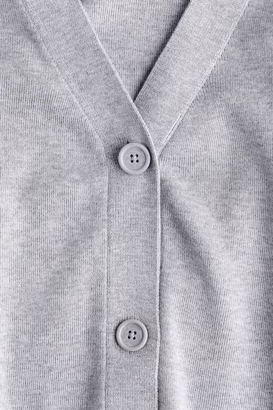 Кардиган из тонкой пряжи