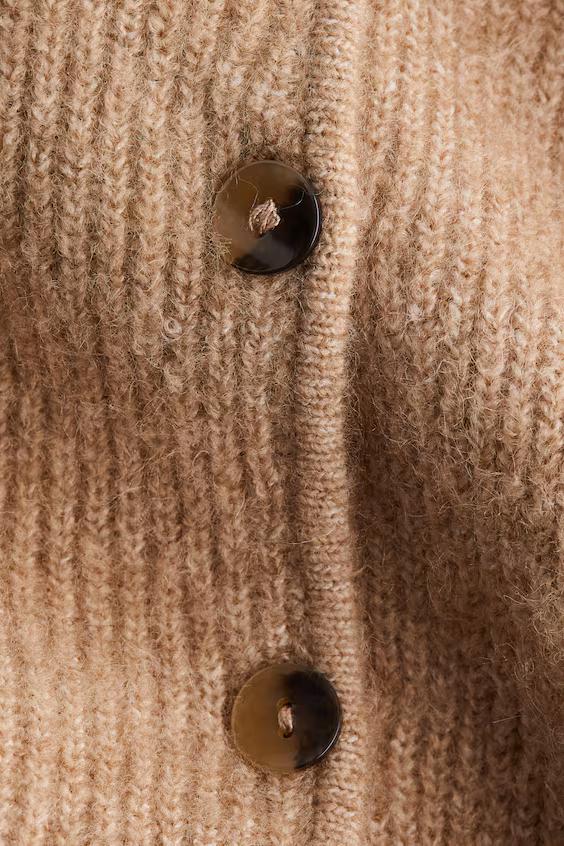 Кардиган из рубчикового трикотажа с баской