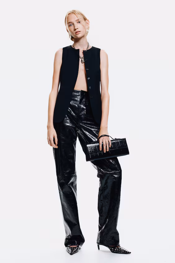 Длинный жилет