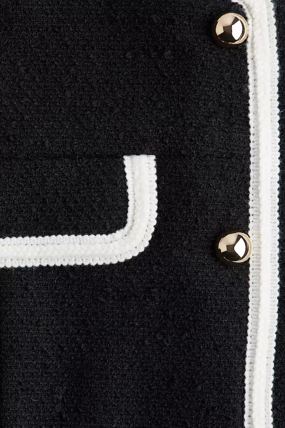 Жилет из ткани букле