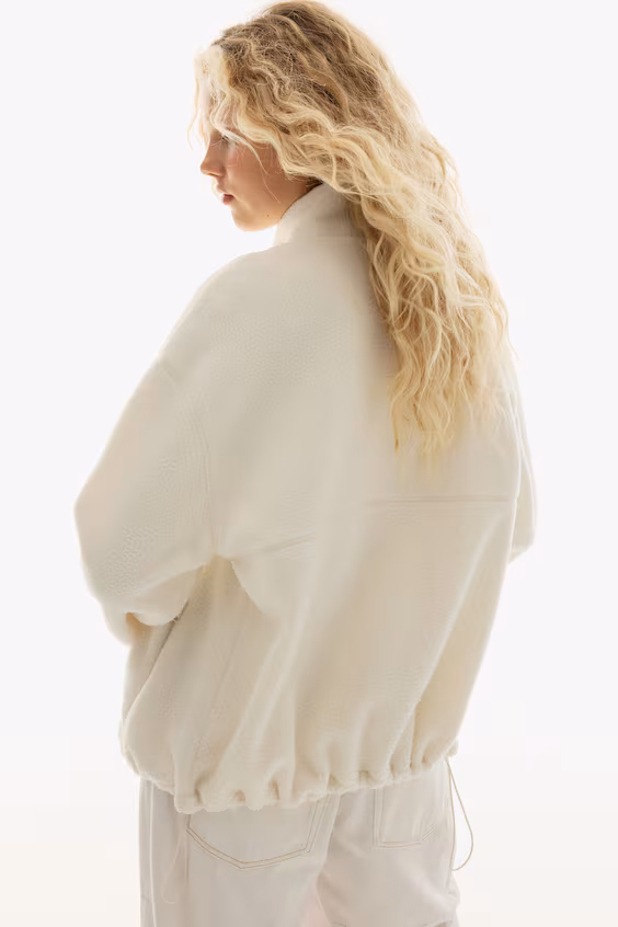 Плюшевый пальто