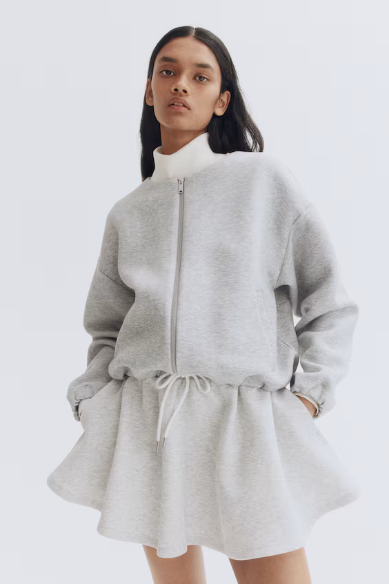 Платье из неопрена с молнией