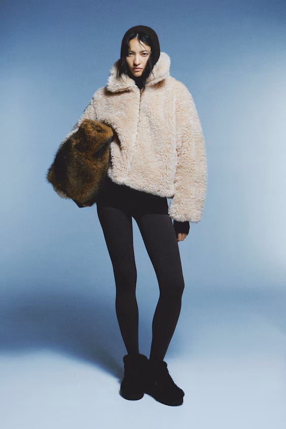 Пушистая куртка