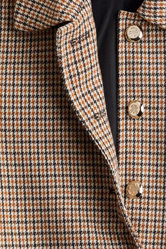 Полупальто средней длины