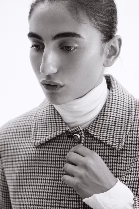 Полупальто средней длины