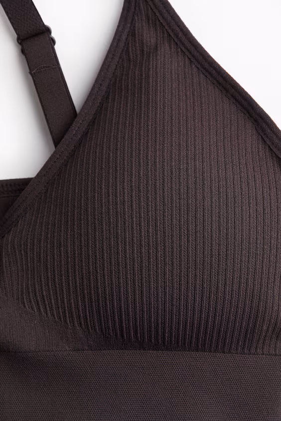 Бюстгальтер средней поддержки seamless с технологией drymove™