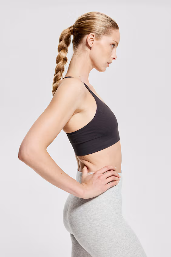 Бюстгальтер средней поддержки seamless с технологией drymove™