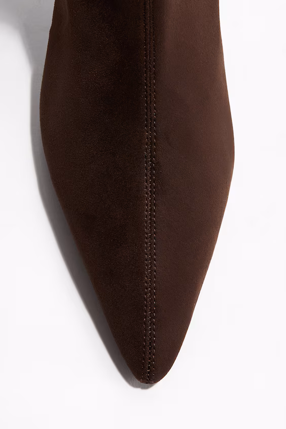 Ботильоны с высоким каблуком