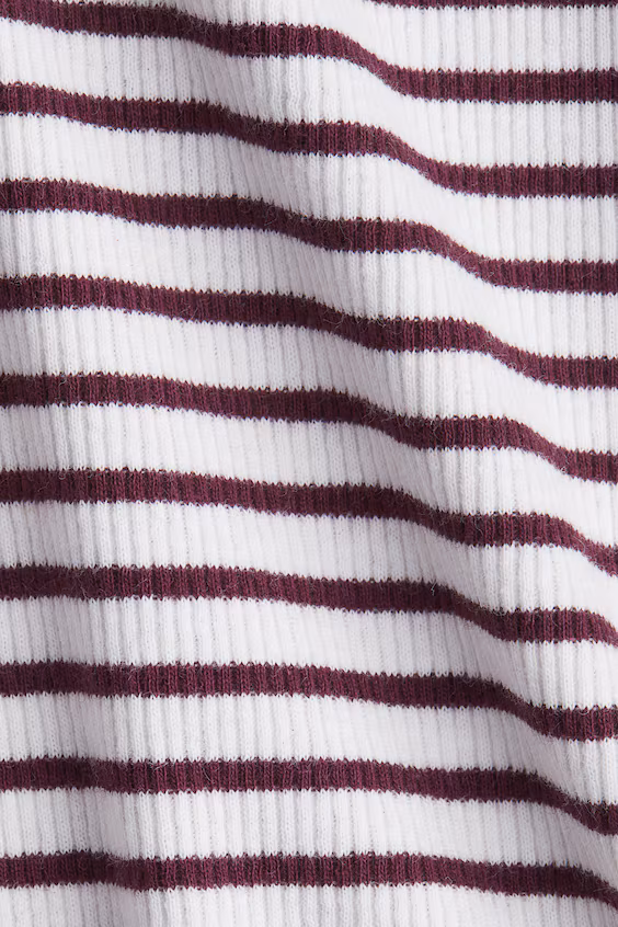 Футболка в рубчик