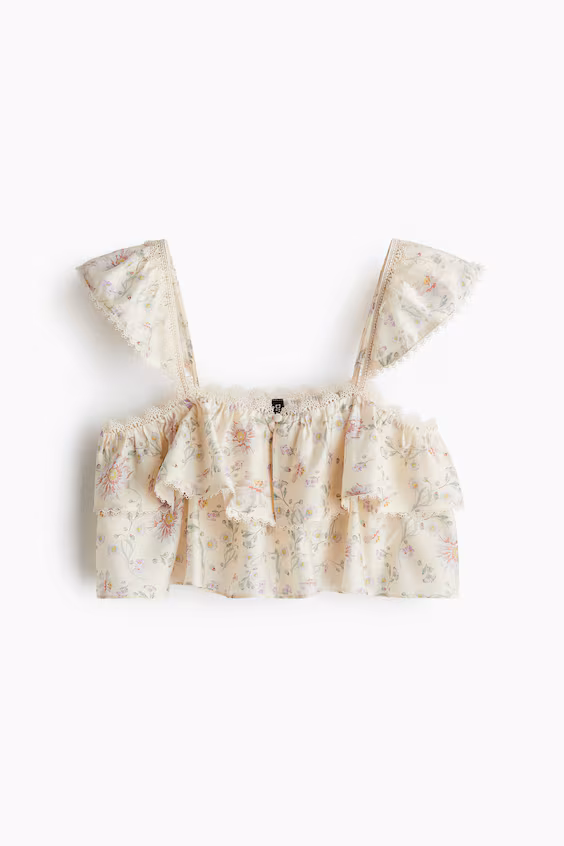 Топ короткий с кружевными оборками