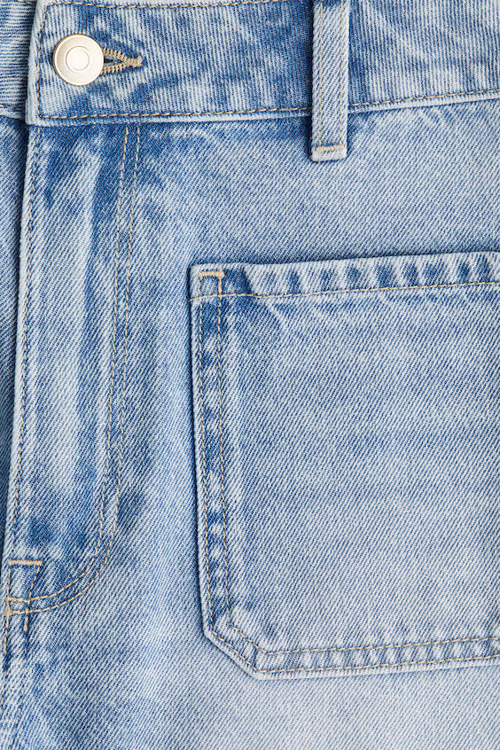 Джинсовые шорты с высокой талией