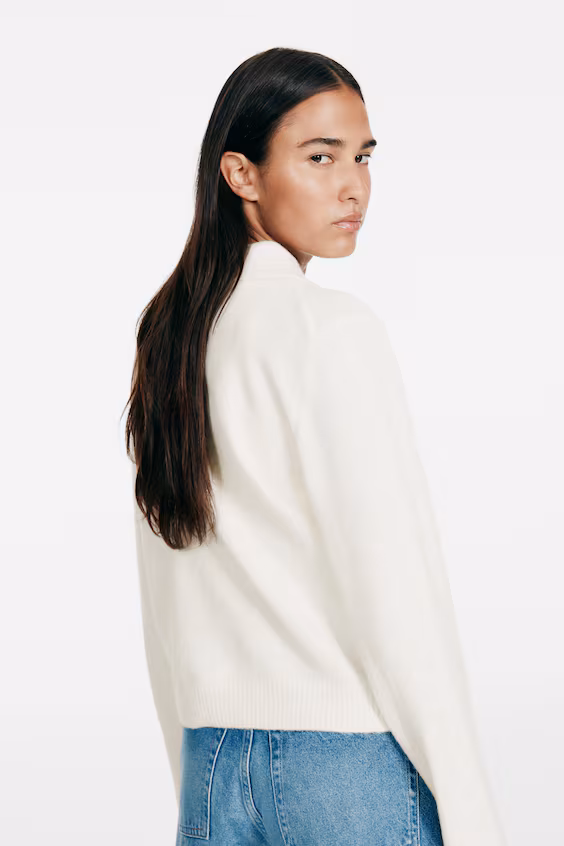 Кардиган из вязаного трикотажа с воротником