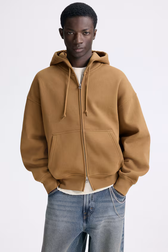 Жакет с капюшоном свободного кроя