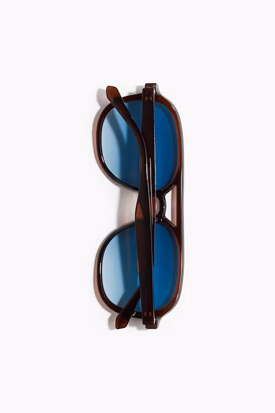 Солнечные очки в стиле пилот