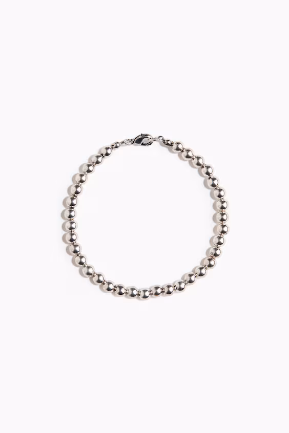 Браслет из бусин