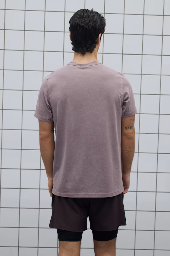 Футболка для спорта с технологией drymove™