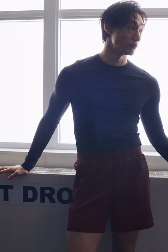 Шорты для спорта средней длины с технологией drymove™