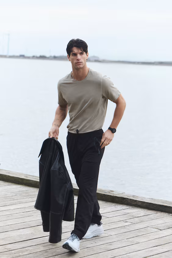 Футболка для спорта с технологией drymove™