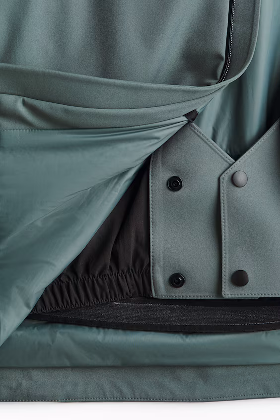 Пуховик для горнолыжного спорта с технологией stormmove™