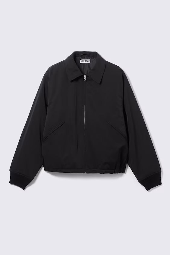 Пальто с широкой застежкой