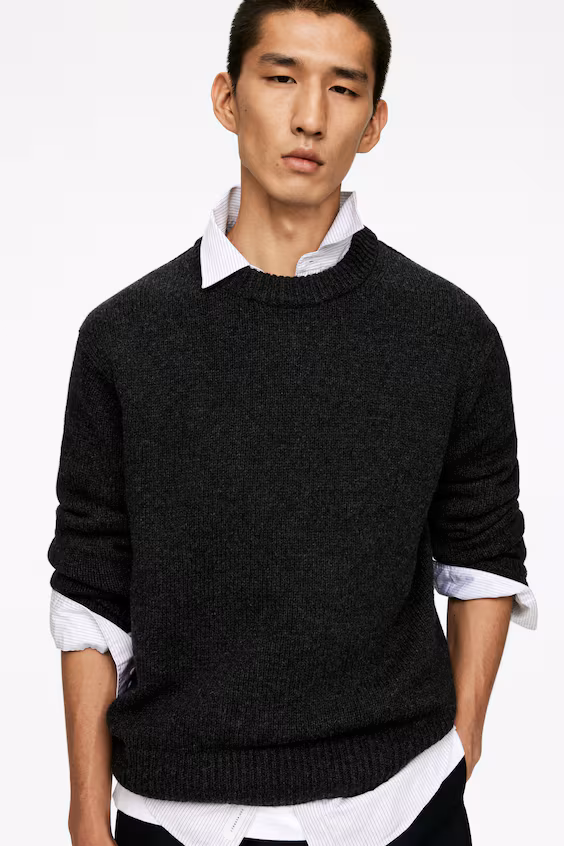 Тяжелый свитер из шерсти