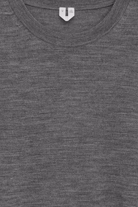 Тонкий свитер из мериносовой шерсти