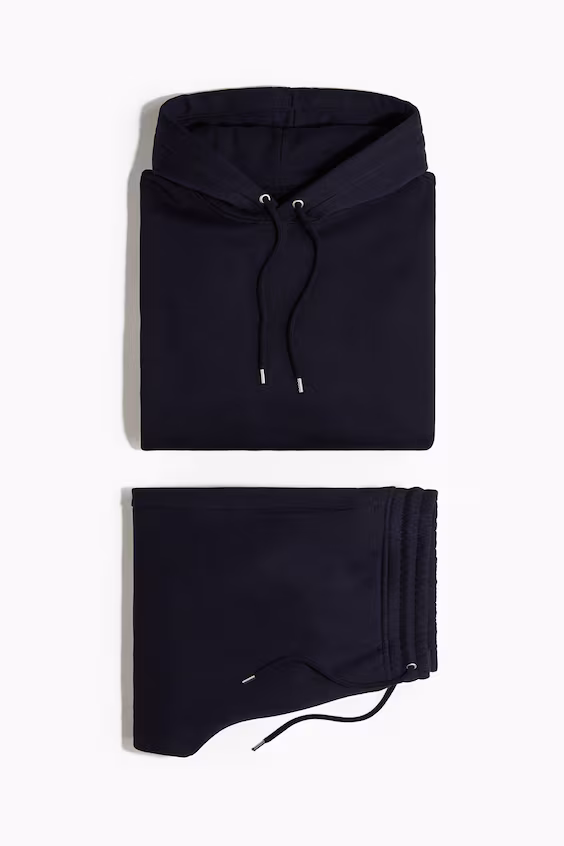 Костюм с толстовкой и брюками loose fit