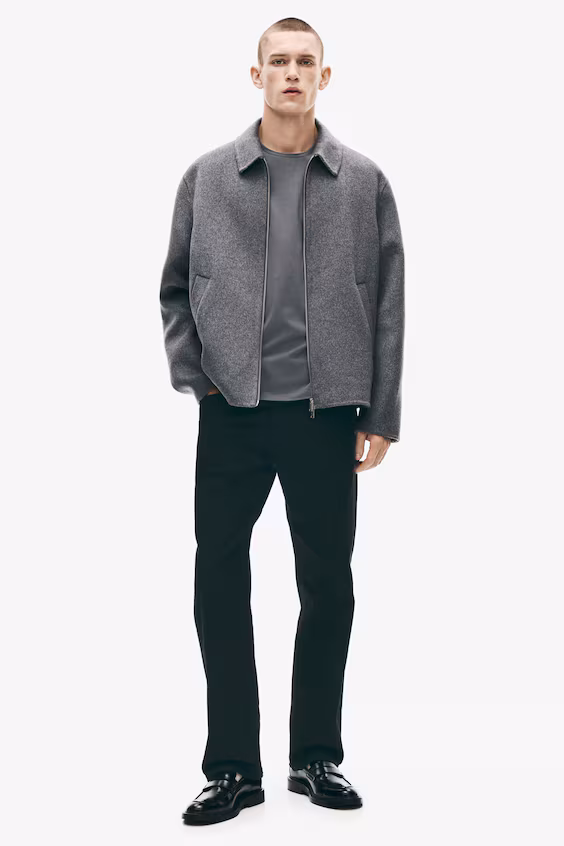 Обычные джинсы