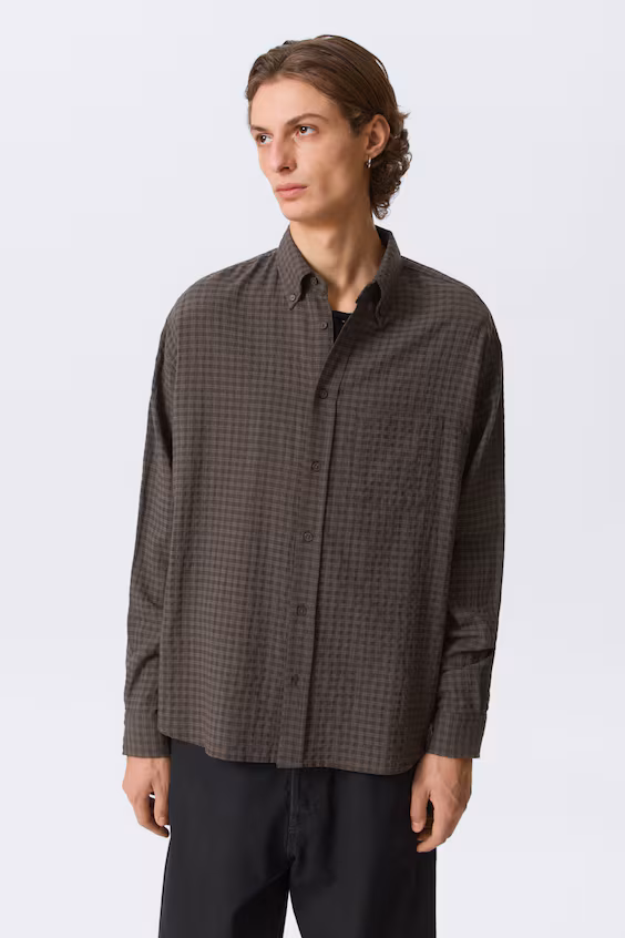 Рубашка свободного покроя с пуговицами