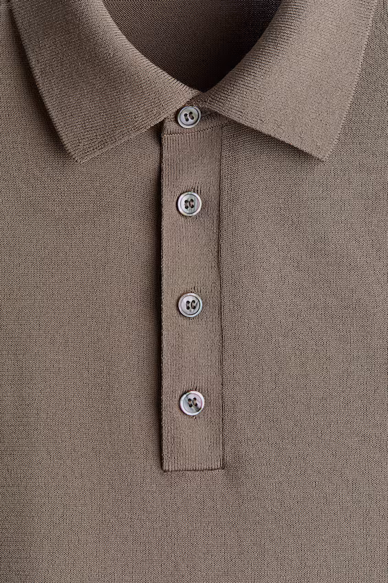 Поло из тонкой вязаной ткани regular fit