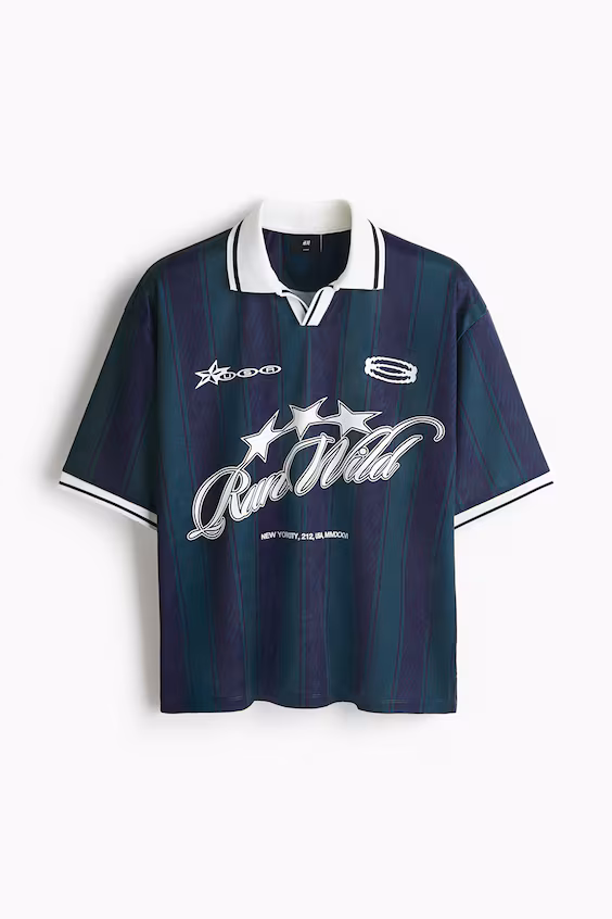 Футбольная толстовка свободного кроя