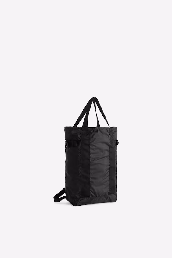 Рюкзак-тоут, который можно носить 2 способами