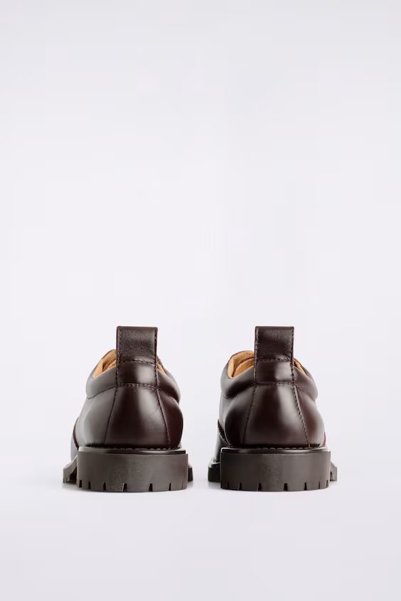 Дерби из кожи на массивной подошве