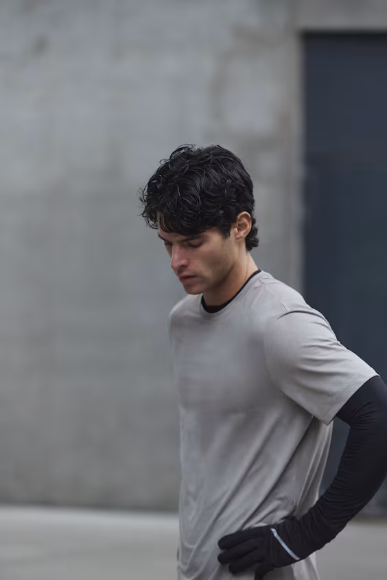 Футболка для спорта из сетчатой ткани с технологией drymove™