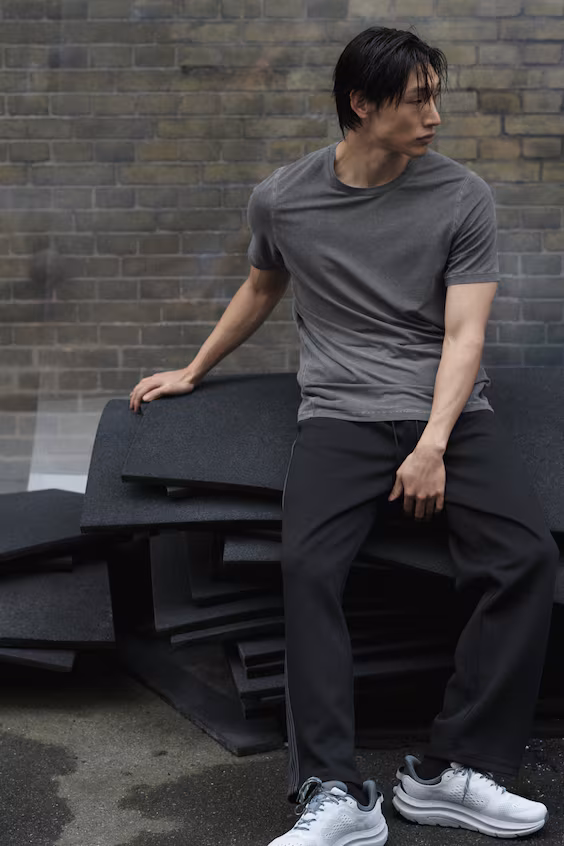 Футболка для спорта с технологией drymove™