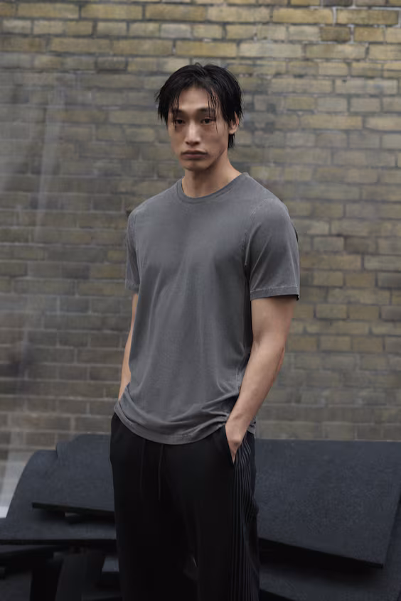 Футболка для спорта с технологией drymove™