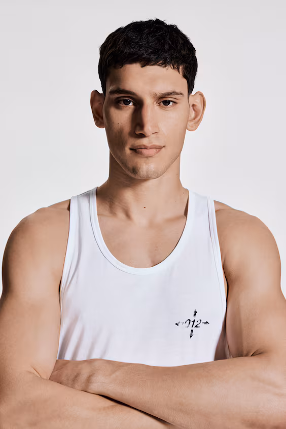 Топ для занятий спортом regular fit с технологией drymove™