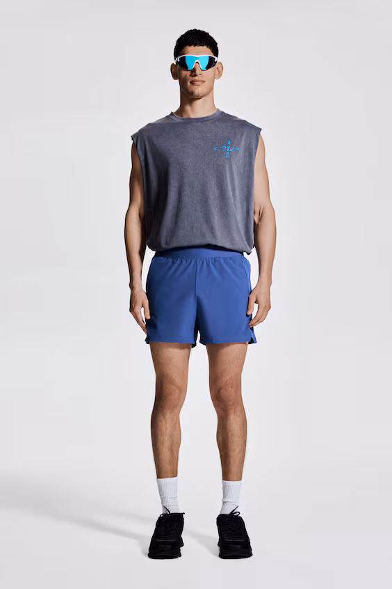 Шорты спортивные короткие с технологией drymove™