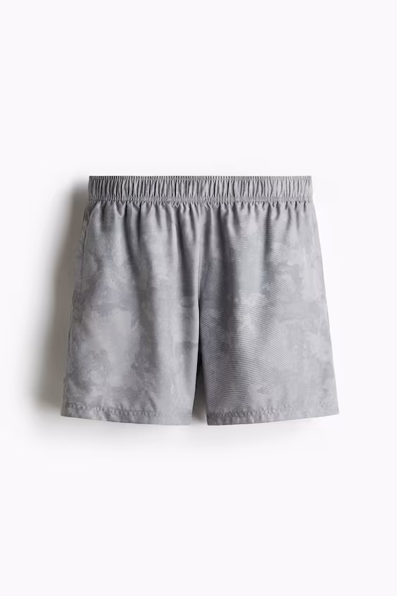 Шорты спортивные средней длины с технологией drymove™