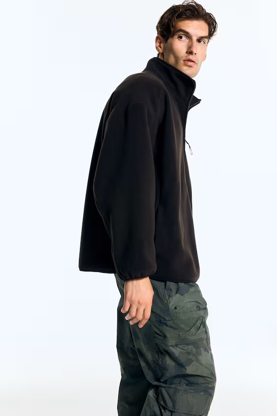 Спортивный флисовый свитер