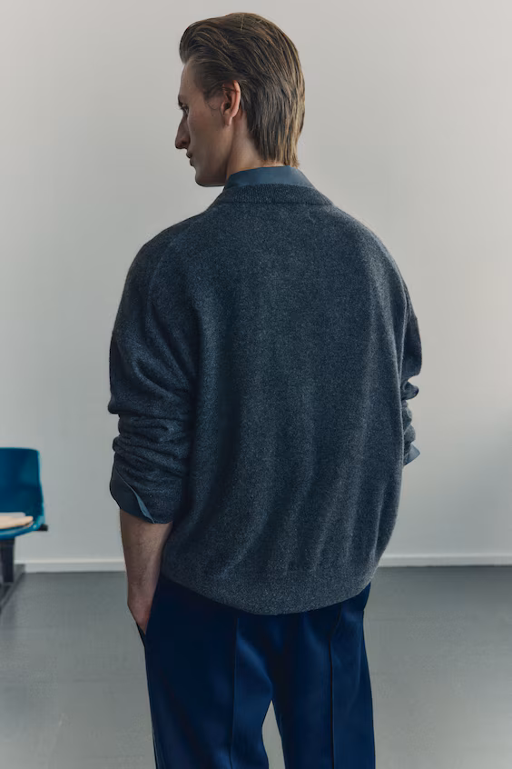 Свитер из кашемира свободного кроя