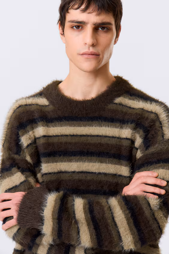 Рубашка из комфортной вязаной ткани с полосками