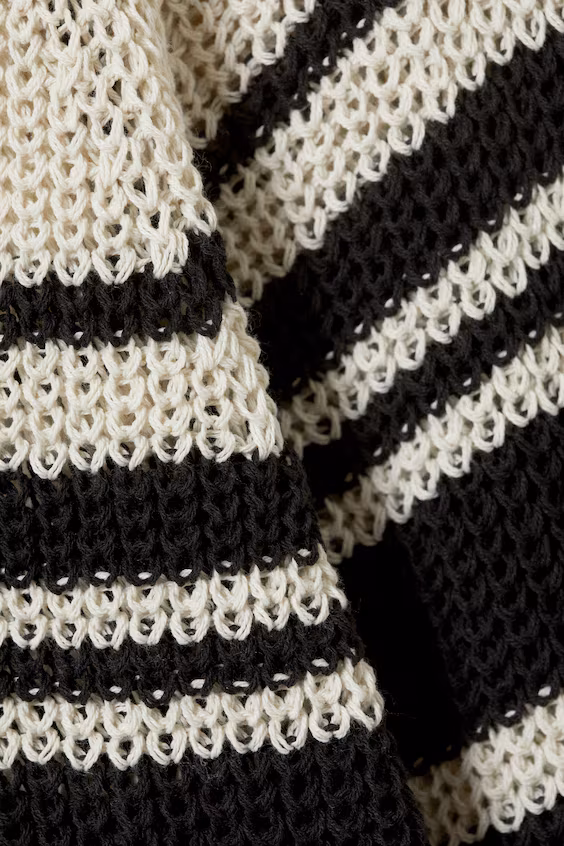 Свитер в полоску с рукавами реглан