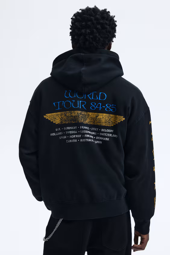 Толстовка с капюшоном и принтом свободного кроя в духе iron maiden