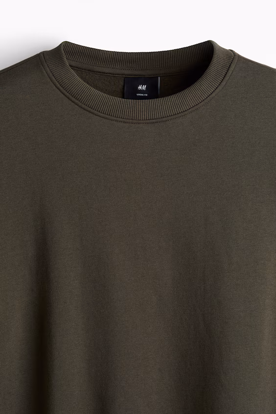 Толстовка свободного кроя