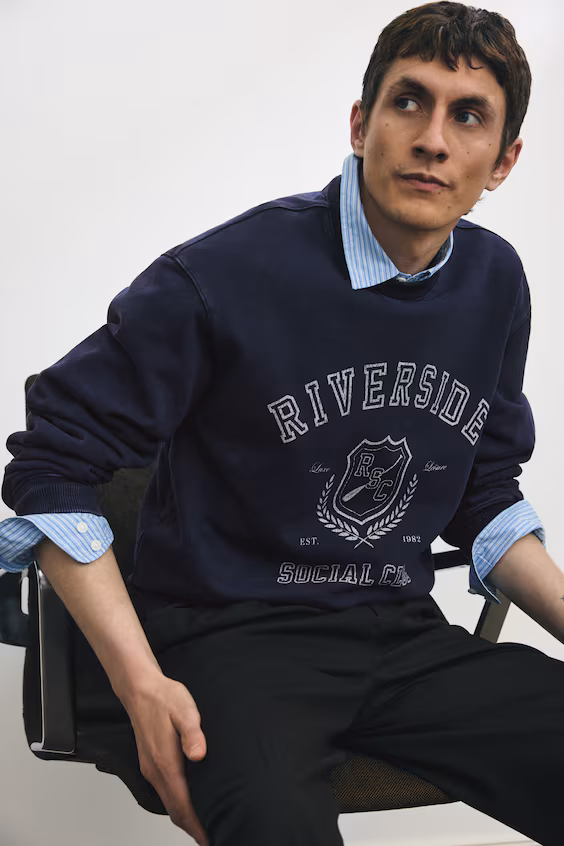 Свитшот с принтом свободного кроя