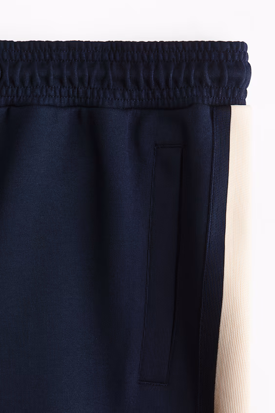 Спортивные брюки с технологией drymove™ regular fit